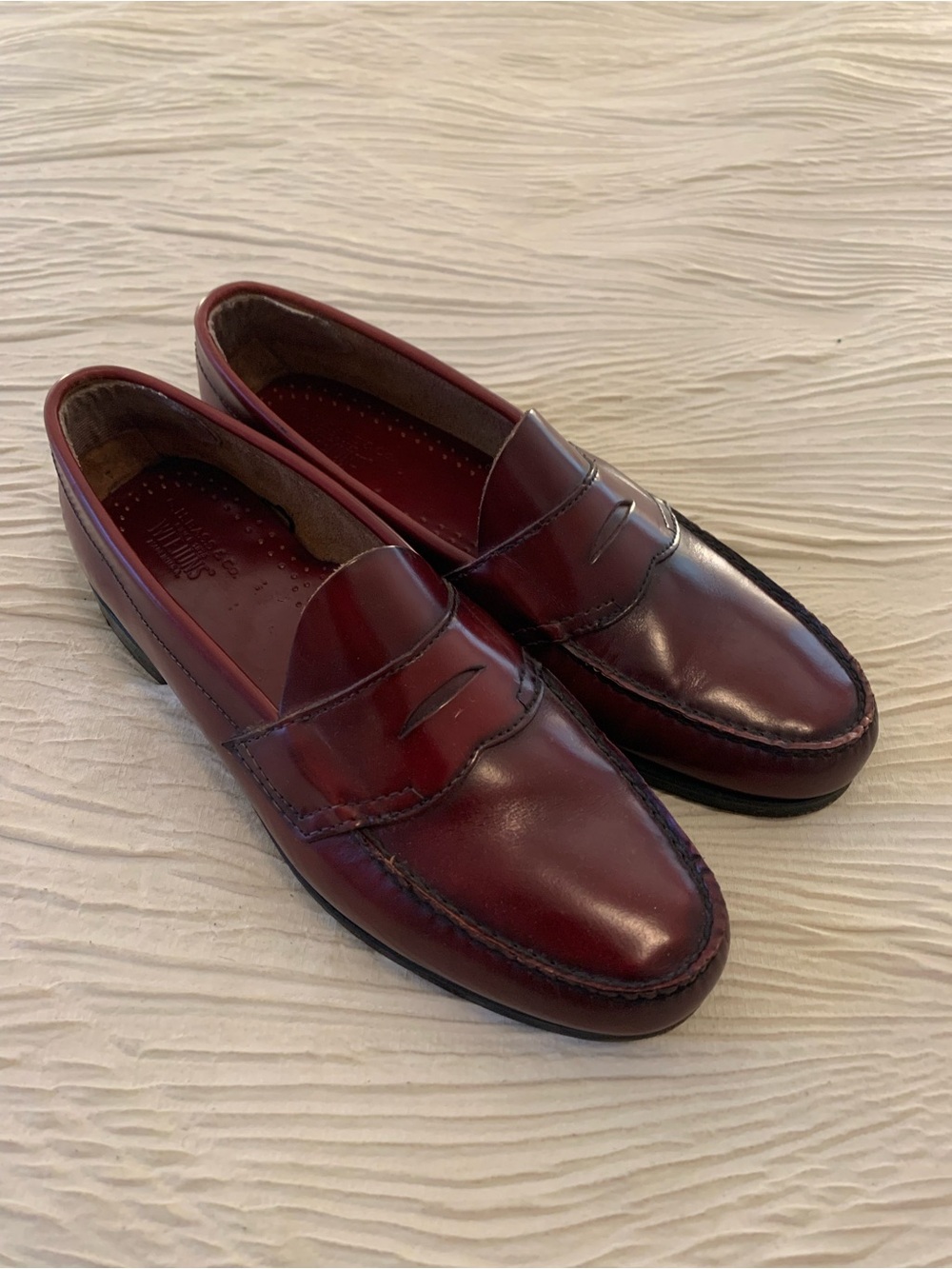 Vintage G.H. Bass Oxblood/Red Made in USA Weejuns Leather Penny Loafers, 10.5D